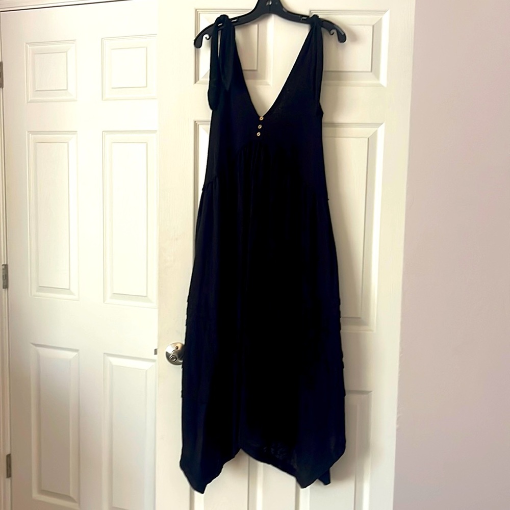 Free people in perfect condition, worn once black maxi dress